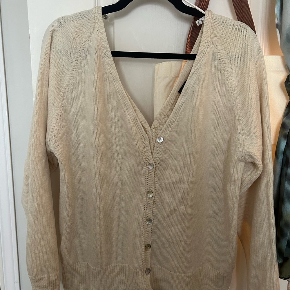NEW Zara Women's Sweater